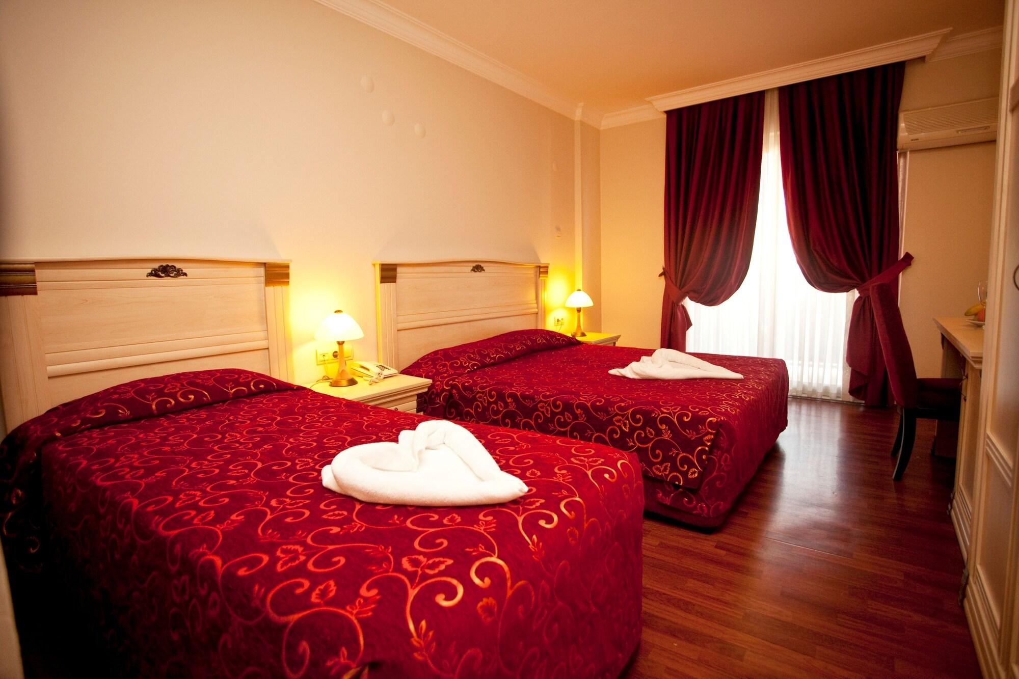 Duqqan Deluxe Hotel Kusadasi Exterior photo