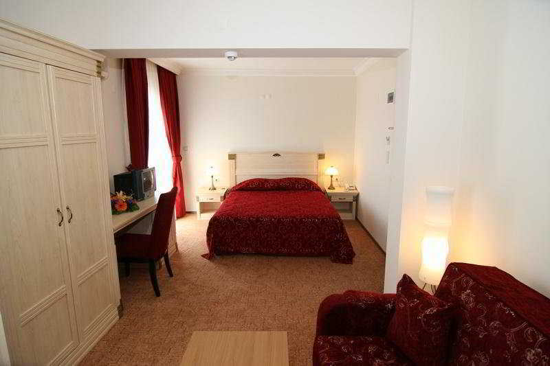 Duqqan Deluxe Hotel Kusadasi Exterior photo